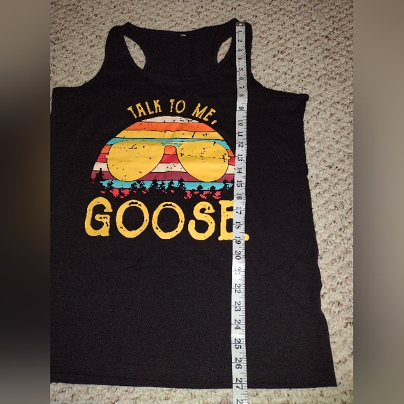 Woman's large tank - Picture 4 of 6